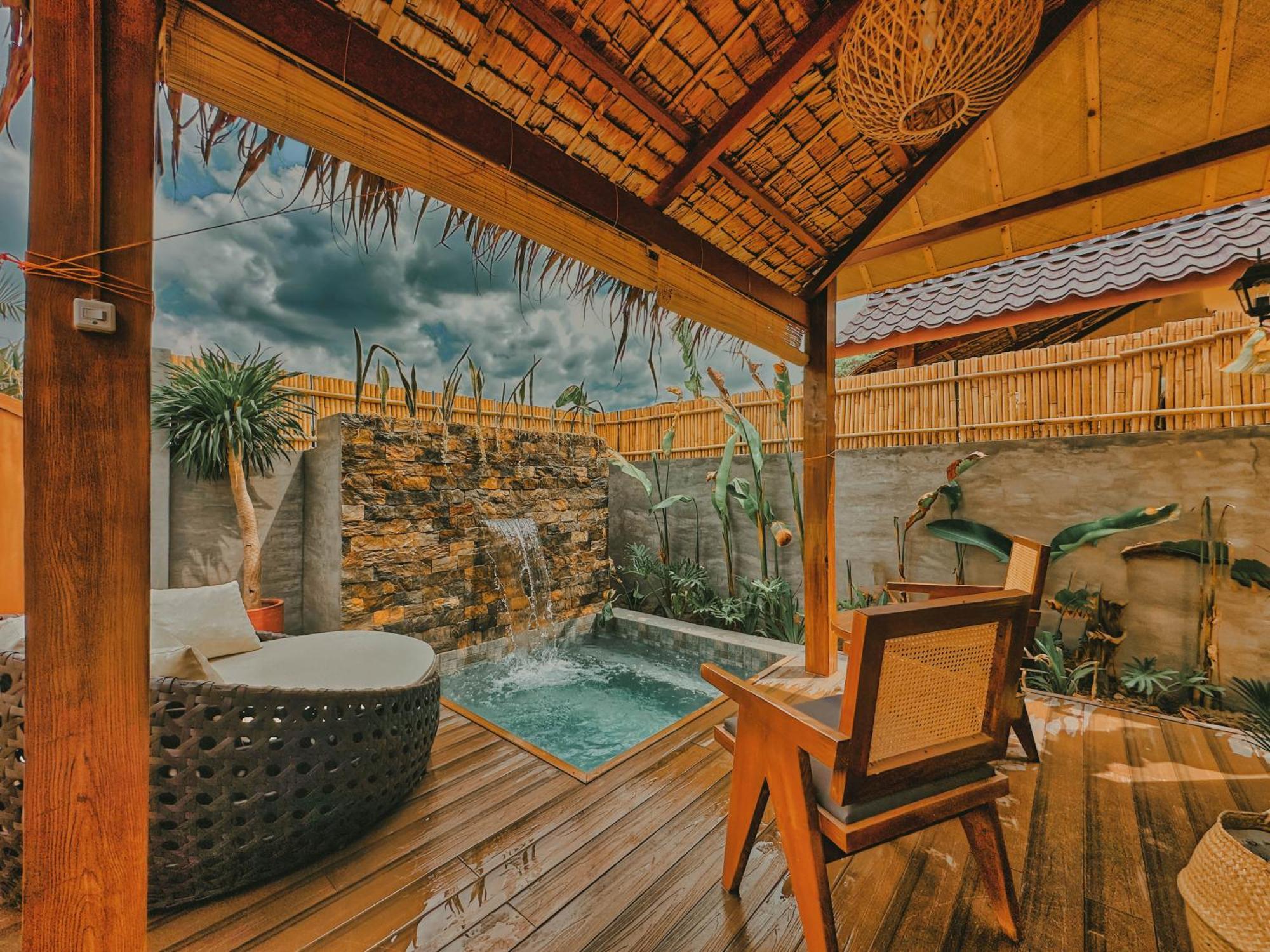 Reca Resort Official Porac Room photo